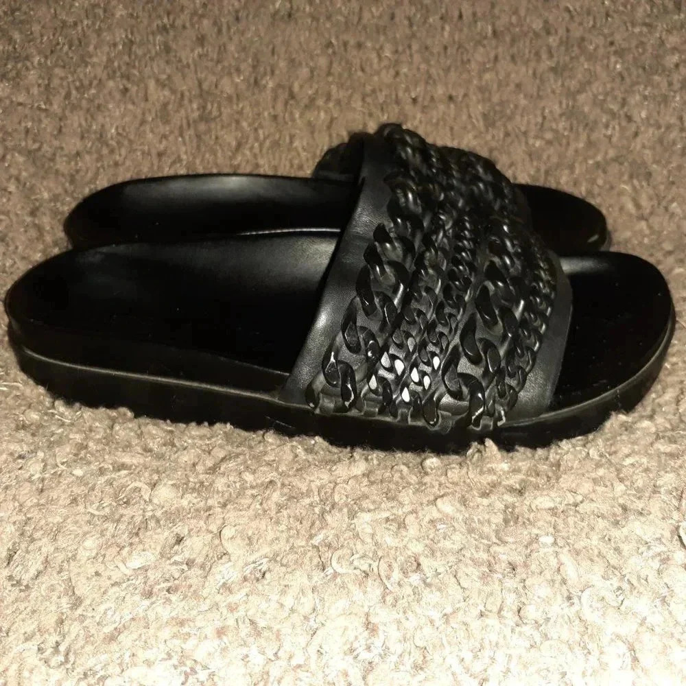 KENDALL & KYLIE-Shiloh-Chain Link Platform Slide - Picture 5 of 7